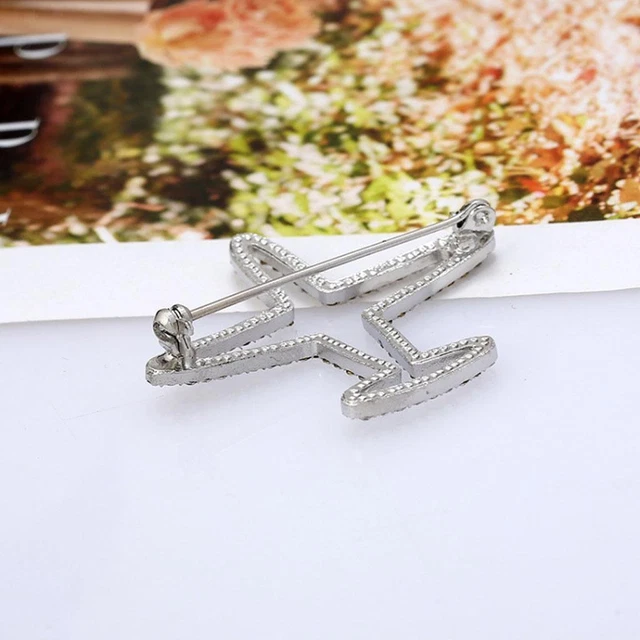 Kristall Rhinestone hohle Flugzeug Brosche Stifte Anzug Kleidung Clips Revers