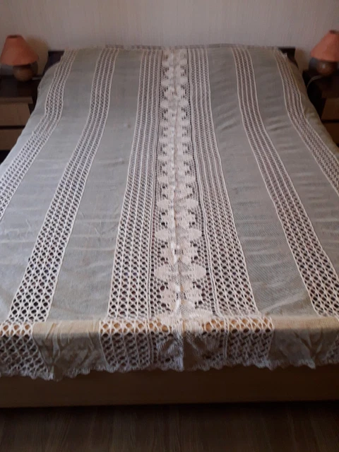 Couvre-lit Ancien Fait Main En Coton Crochet – Taille 210x190 Cm