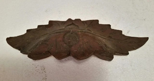 Single Big Antique Carved  Solid Walnut  Drawer Pull Handle (21Bg)