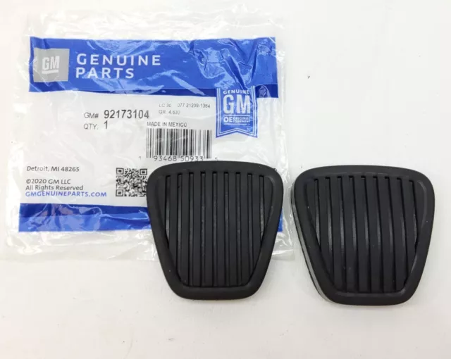 10-15 Camaro RS SS Clutch And Brake Pedal Pads      NEW GENUINE GM PAIR