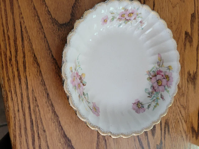 Golden Ware Sebring Wild Rose Pattern 8” Serving Bowl 22k Gold USA Set of 2