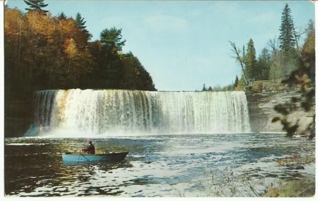 UPPER TAHQUAMENON FALLS in Michigan's Upper Peninsula UNP Vintage MI Postcard