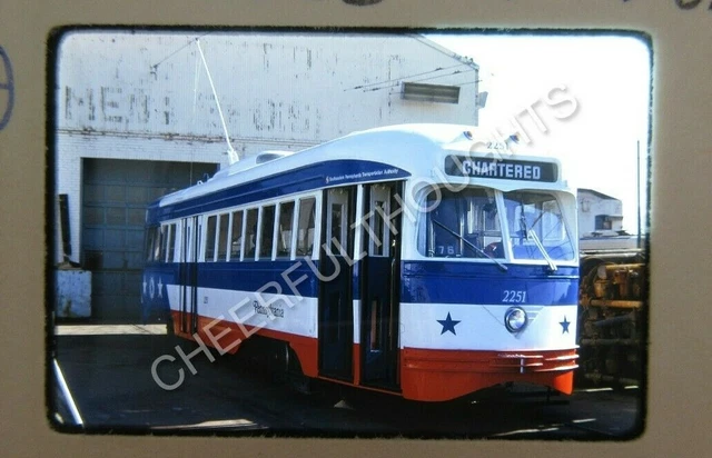 Original '76 Kodachrome Slide SEPTA PTC Philadelphia 2251 PCC Trolley   28P63