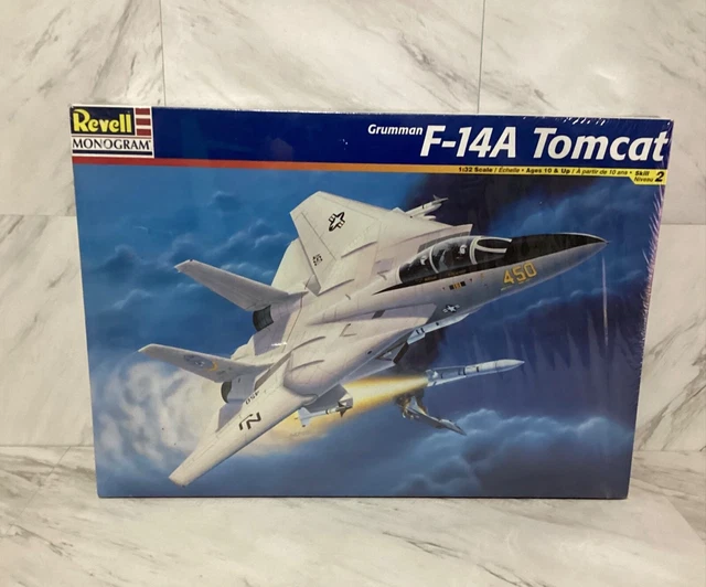 REVELL GRUMMAN F-14A Tomcat 1:32 Scale Model Kit Jet Fighter Grey ...
