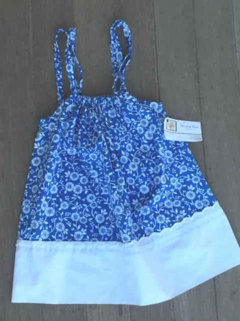 Robe bébé fille coton bleu floral taille 2T neuve avec étiquettes artisanale fabriquée aux États-Unis