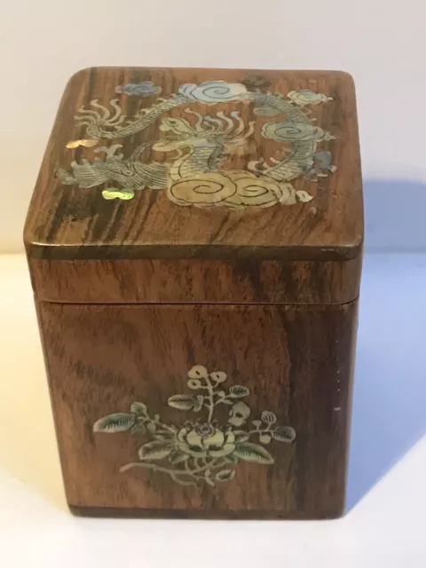 Chinese / Japanese Wooden Box With Inlaid Mother Of Pearl Panels  - Beautiful ! 2