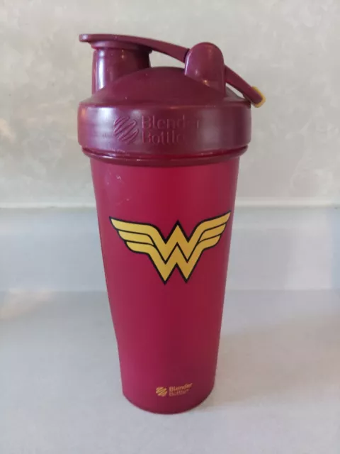 Blender Bottle Wonder Woman 1984 Strada Tritan 28 oz. Shaker Cup