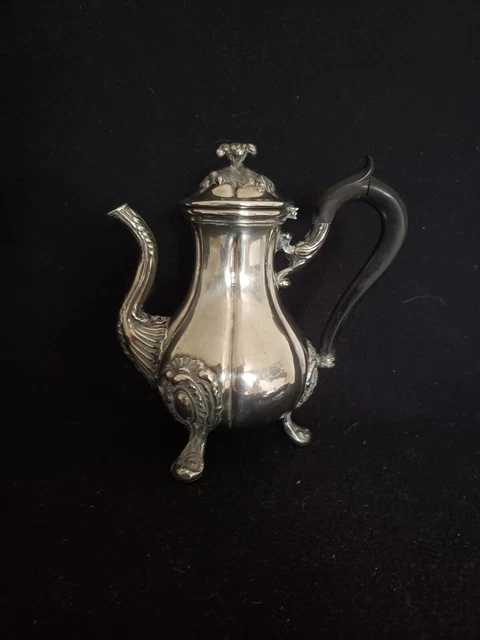 Ancienne théière en argent plaqué Veyrat et manche en bois noirci - Arts de la table