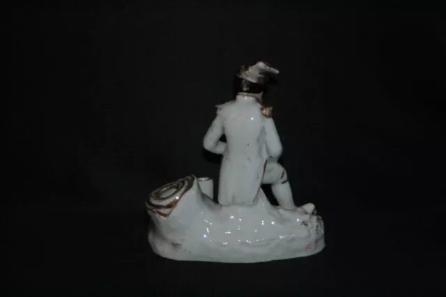 ancien grand encrier en porcelaine de vieux Paris hussard militaire XIX ème 2