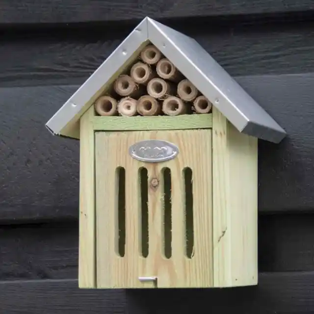 Esschert Design Hôtel à insectes S , Cabanes à oiseaux e à animaux sauvages