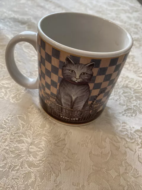 D C Brown & Co Country Kitties Grey Cat in Basket Green Check Coffee Mug 2004