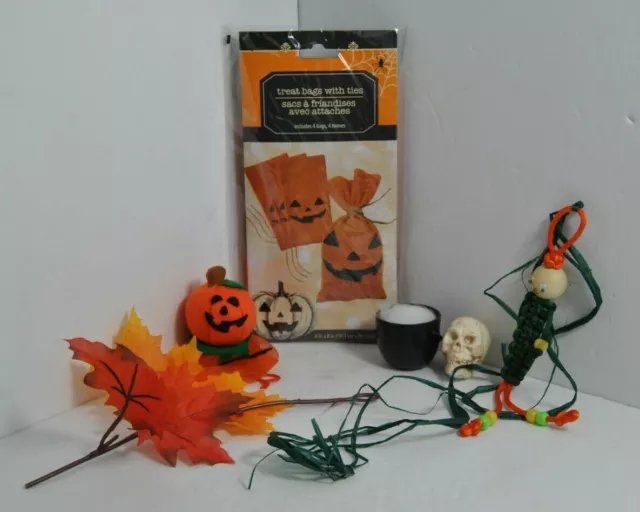 Halloween Lot of Five Vintage Decorations Skull*Witch Pot*Treat Bags*Hangman