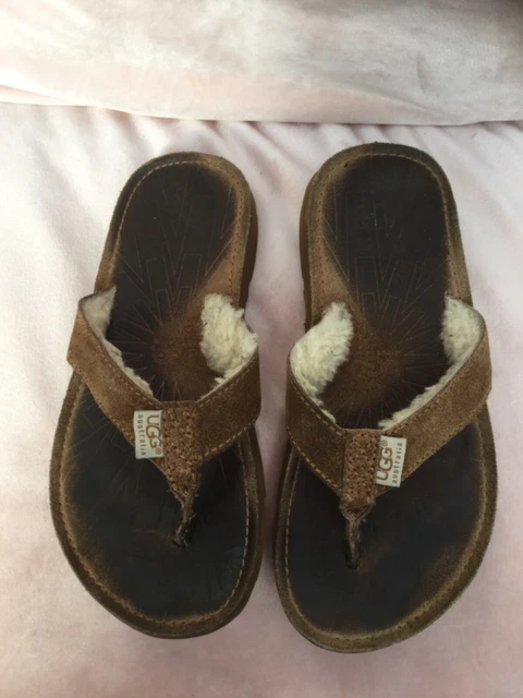 Ugg sheepskin flip flops hotsell