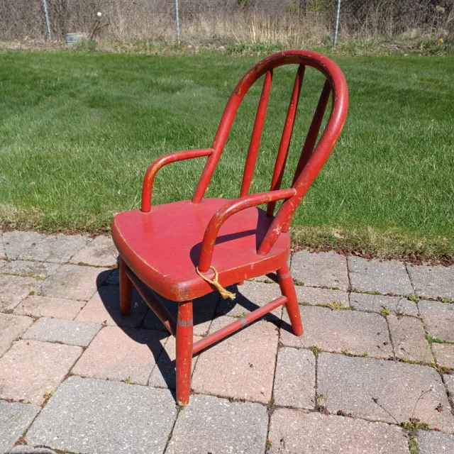 Vintage Red Bow Back wooden chair. Toddler or small child size. Well made solid