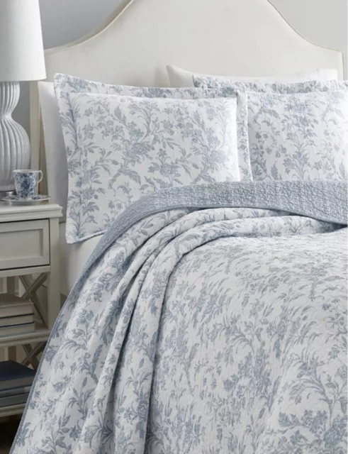 Blue/ White Floral Amberley Chic Ultra Soft Quilt Coverlet & 2 Standard Sham Set