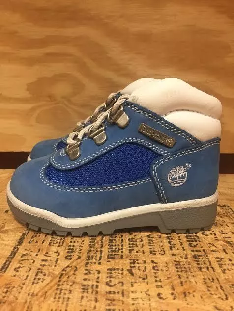 Baby boy best sale blue timberland boots