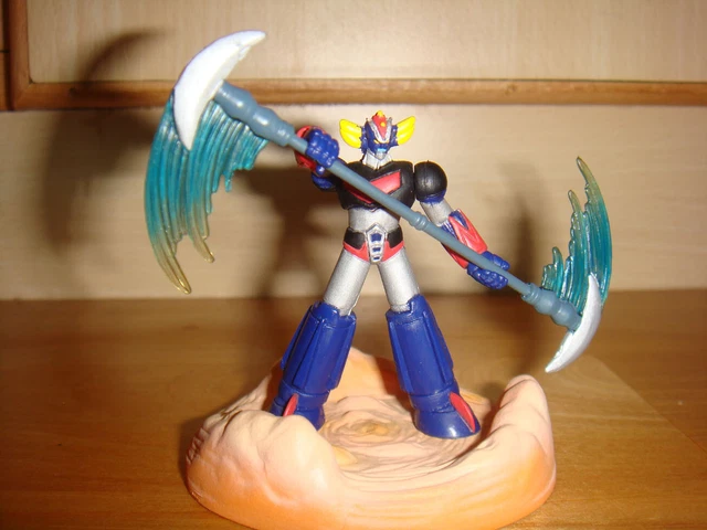 FIGURINE GOLDORAK 5CM Avec Asterohache Animation Memerial Of Japan Bandai 2001 EUR 34,80 