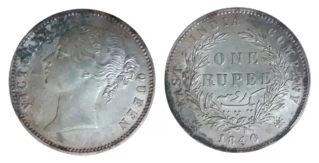 1840 One Rupee. East India Company. Calcutta Mint. Devided Legend . Aunc Grade.