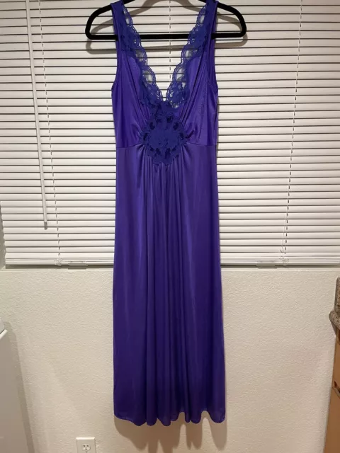 Vintage ADONNA Purple Nylon Nightgown Wide Sweep Scalloped Lace Spandex Size M