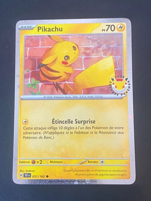 Pikachu Volant V 006/025 - Ultraboost X Épée et Bouclier - Célébrations