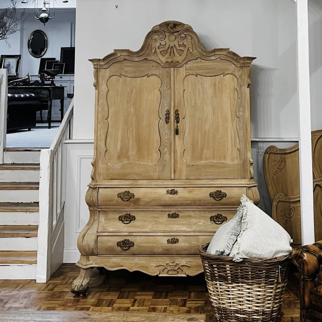 Antique Oak Dutch Bombe Linen Cupboard