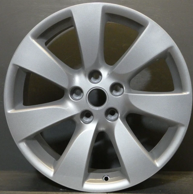 1 Genuine Vauxhall Astra J Gtc 18" Alloy Wheel Rim Silver 13312747