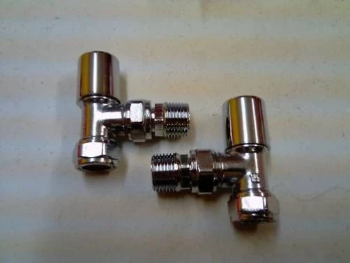 Towel Rail Radiator Valve Chrome Lp 15Mm Angled Pair M