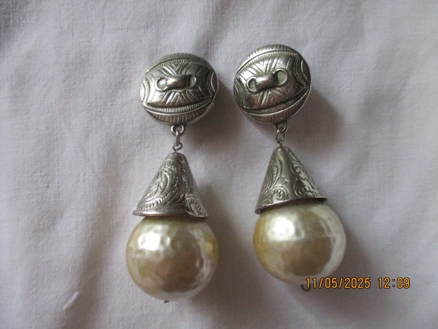 Boucles D'oreilles Vintage à Clips - Style Fantaisie - Occasion En Très Bon état (TBE) - Sans Marque
