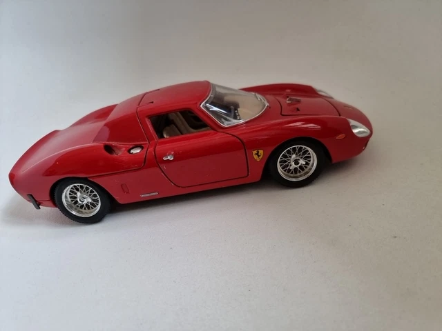 Ferrari 250 LM 1965 #2 – 1/18 Polistil – Jaune – Peinture Légèrement Abîmée