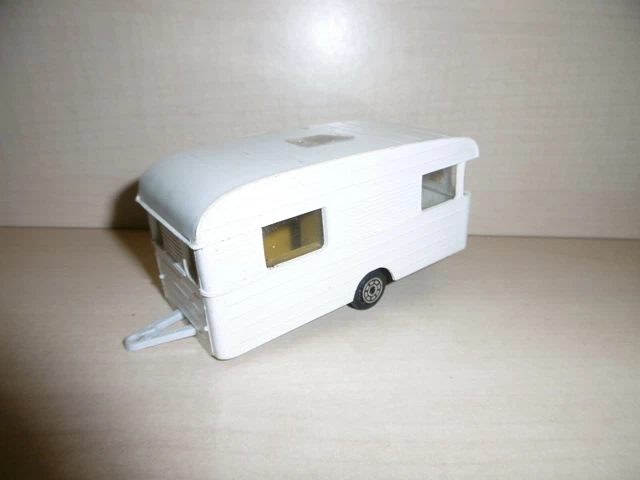1/43 NOREV PEUGEOT  4002 collection Concept-car boite d'origine
