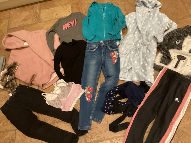 Girls 11-12 years large winter clothes bundle, 15+ items