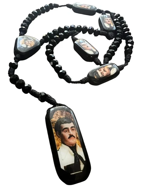 JESUS MALVERDE SET De 2 Veladoras Y Tarjeta De Rezo En Español Solamente $24.99