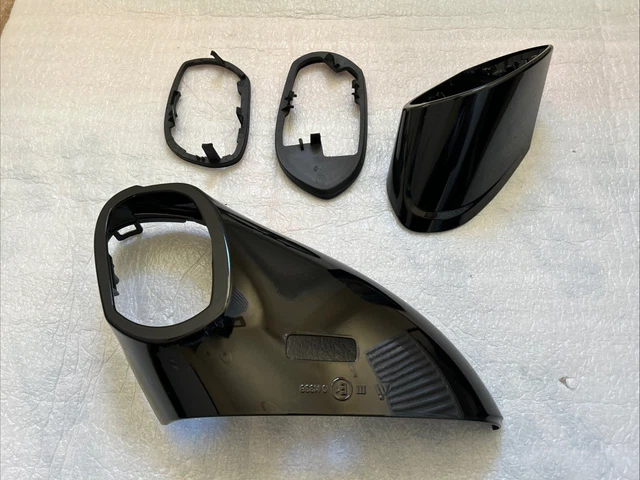 thumbnail interactive-video image 1 of Pair Of Chrome Door Mirror Covers For Porsche Cayenne 955 (2003-2006 Pre-Facelift) 1 of 3