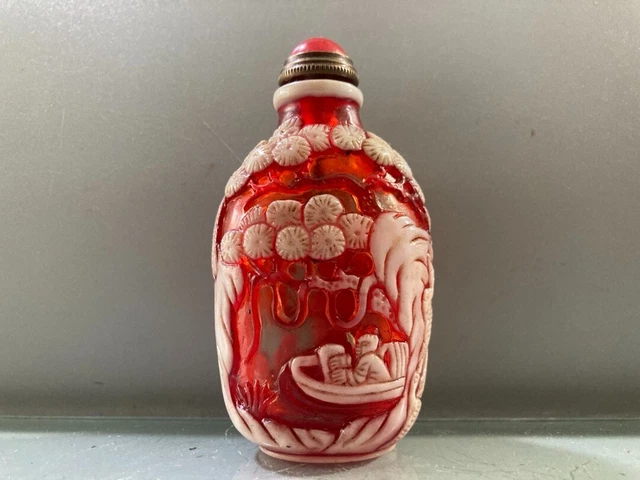 Noble Coloured glaze Double nesting carved Fishing scenery statue snuff bottle