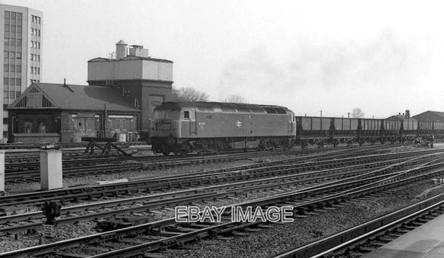 PHOTO CLASS 47 Diesel Electric Loco No. 47 478 Heads West Through ...