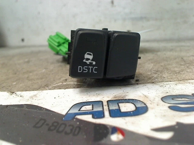 8691530 ESP SCHALTER ESP SWITCH Volvo V50 (MW) 2.4 20V (B5244S5(Euro 4)) 2005