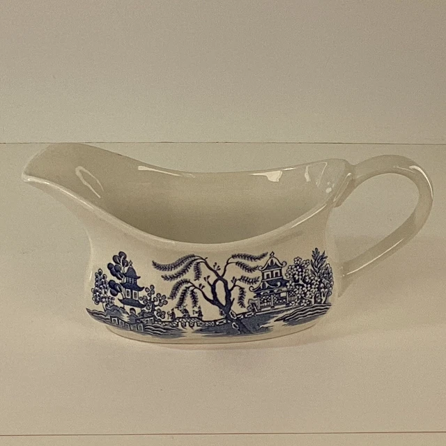 Vintage Royal Staffordshire Ironstone Willow Pattern - J & G Meakin Plates, Cup & Saucer