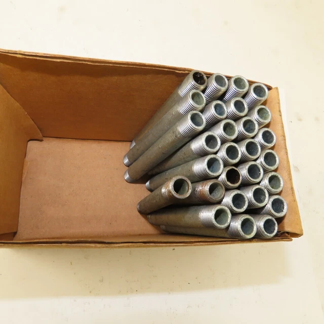 1/8" NPT x 3-1/2" Galvanized Iron Pipe Nipple Fitting Schedule 40 Lot of 29