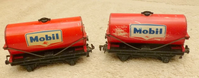 Hornby Dublo D1 Tank Wagon Mobil x 2
