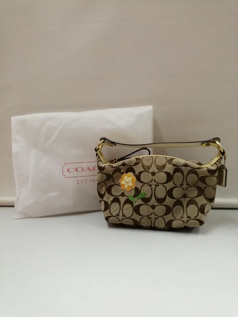 Flower Signature Handbag Model No. BEG 41103 COACH  Very Good 610