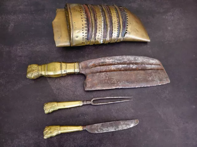 Sehr Seltenes Antikes ca. 1700 Fuhrmannsbesteck Set mit Waidpraxe Löwenkopf