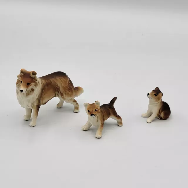 Vintage Collie Dog Family Set Of 3 Porcelain Miniature Figurines Dollhouse