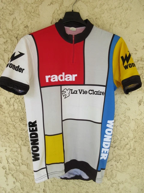 Vintage La Vie Claire Cycling Jersey & Bib Short Set – Pro Race Fit, Breathable Lycra, Full Zip, Multicolor Check Design For Men