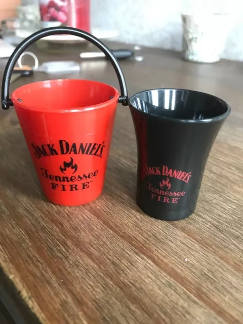 Jack Daniels Plastic Fire Bucket Shot Glass Plus Black Plastic  Fire Shot Glass