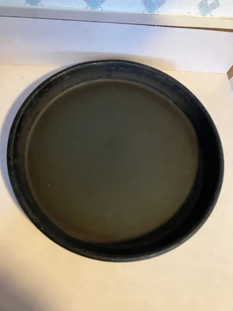 ORIGINAL  Pizza Hut 12” Seasoned Medium Pizza Pan!!