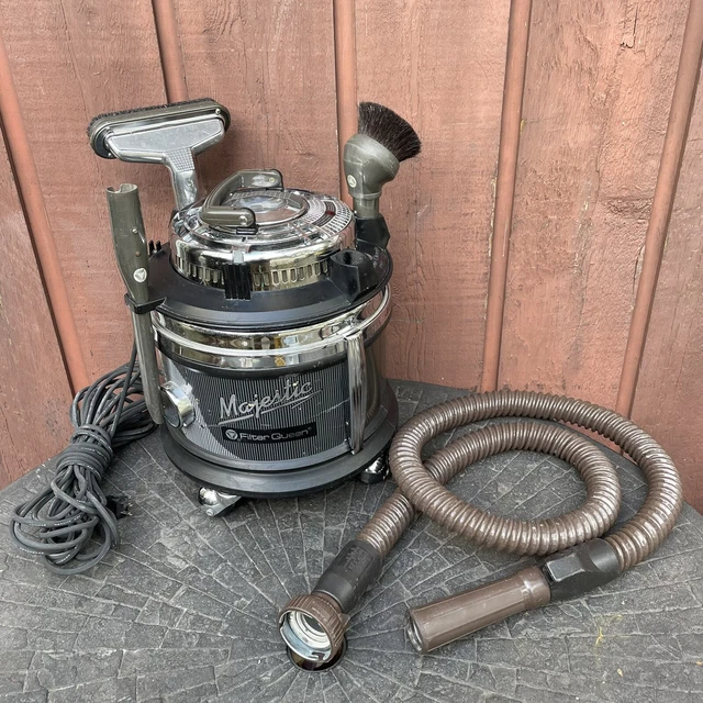 VINTAGE FILTER QUEEN Majestic Vacuum Sweeper Cleaner Model 95X TESTED