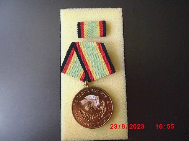 Autocollants NVA /DDR Porte De Véhicule Militaire 17 Cm ,d'époque Lot De 2 - Foto 5