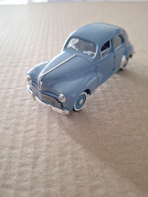 Poignée De Coffre Pour Peugeot 403 Solido échelle 1/18 - Pièce Détachée Miniature - Occasion Bon état