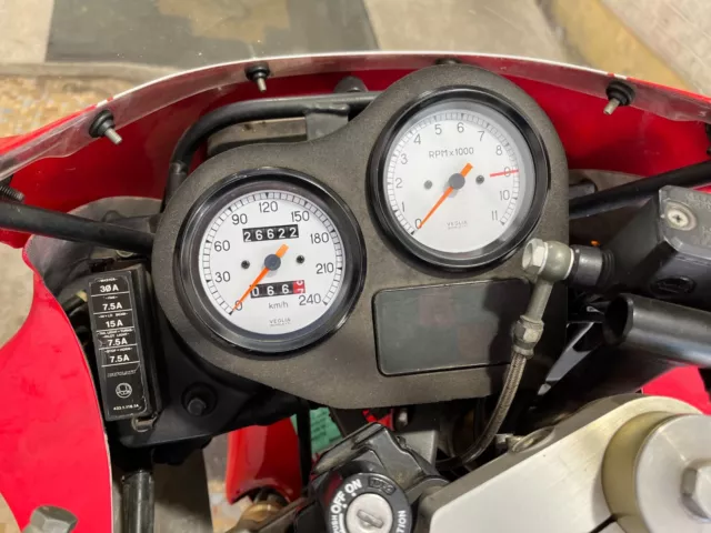 Ducati 750 SS 5