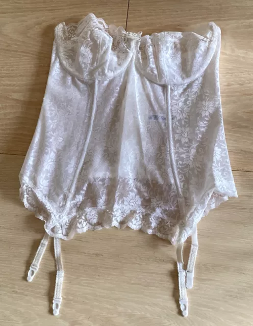 Gossard vintage basco. Pizzo bianco. 38D. Con scatola originale. Nuovo con etichette